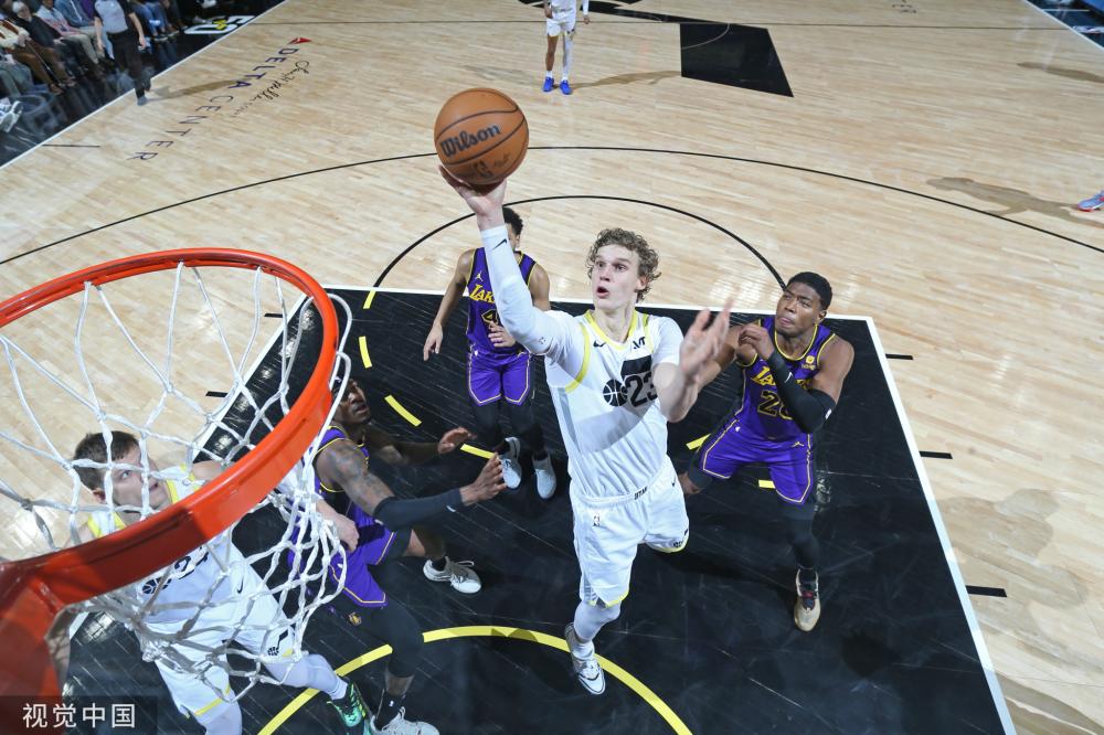 停留在奖杯 停留在奖杯